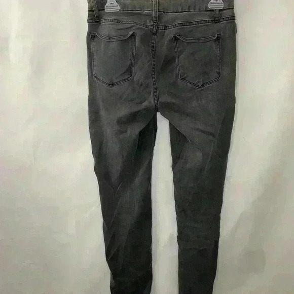 Black Skinny Jeans - Picture 3 of 7